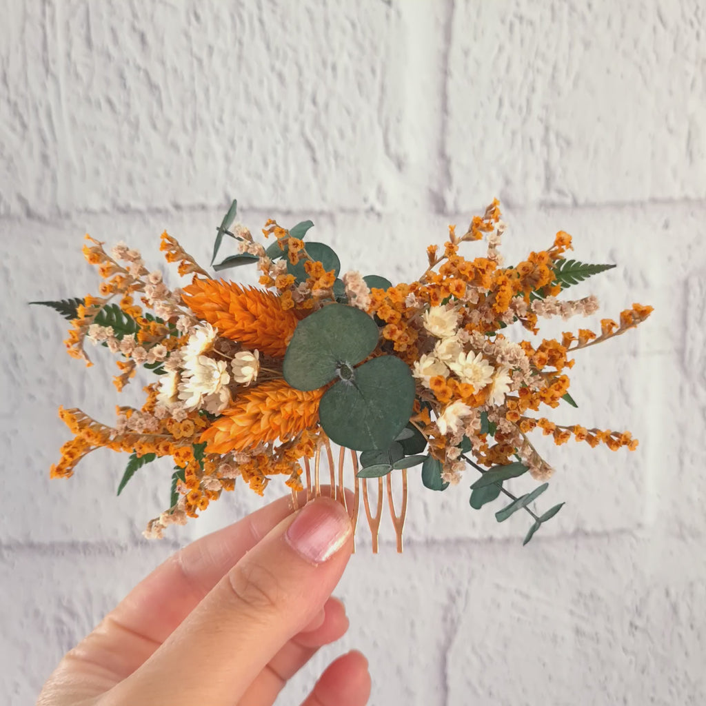 Orange & Ivory Dried Flower Hair Comb – Eucalyptus Bridal Hair Piece, Rustic Autumn Wedding Hair Accessory
