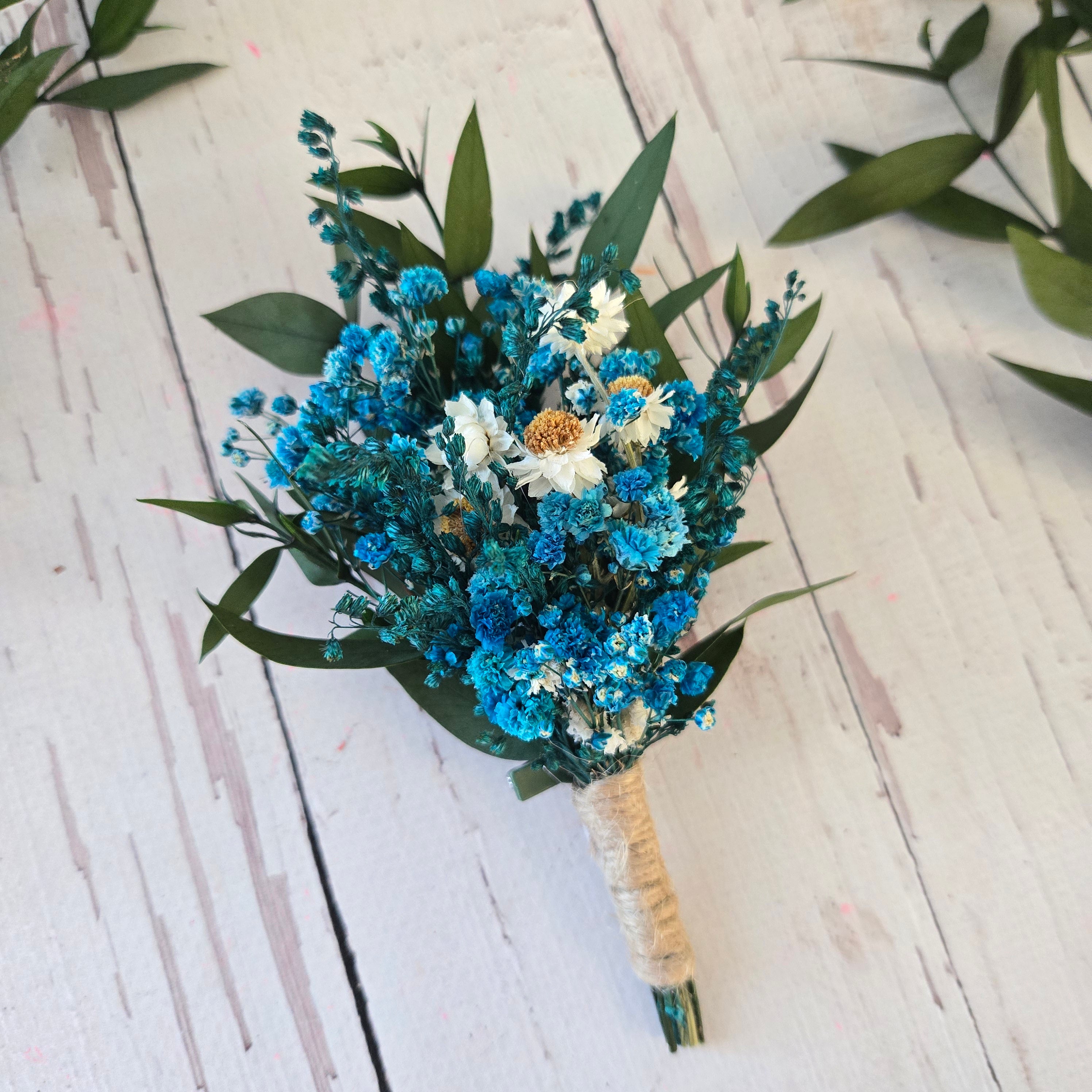 Blue Dried Flower Boutonniere for Groom, Rustic Wedding Lapel Flower, Preserved  Wildflower Buttonhole