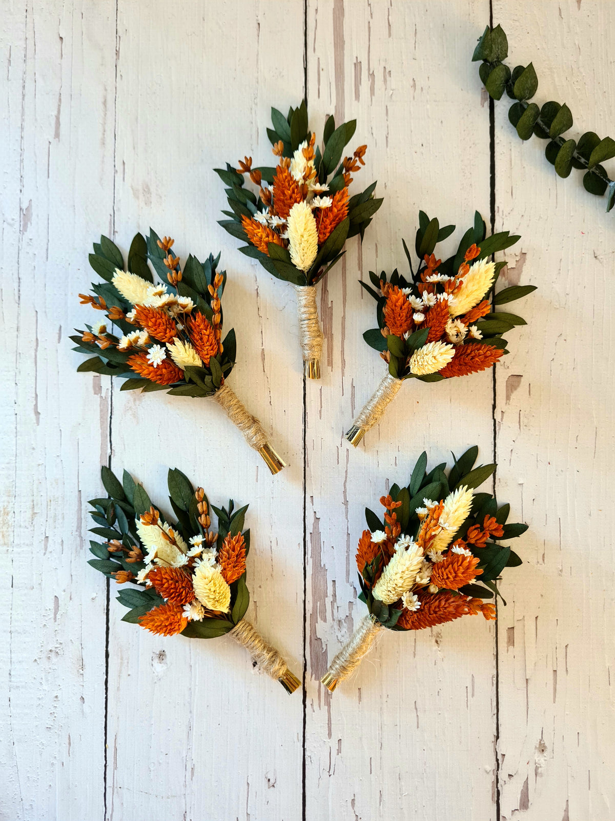 Rust Orange & Ivory Preserved Flower Hair Comb – Eucalyptus Bridal Hairpiece – Autumn Wedding Hair Accessory