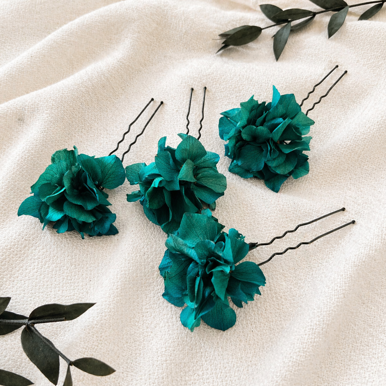 Teal Preserved Flower Hair Pins Set, Boho Bridal Hair Accessories